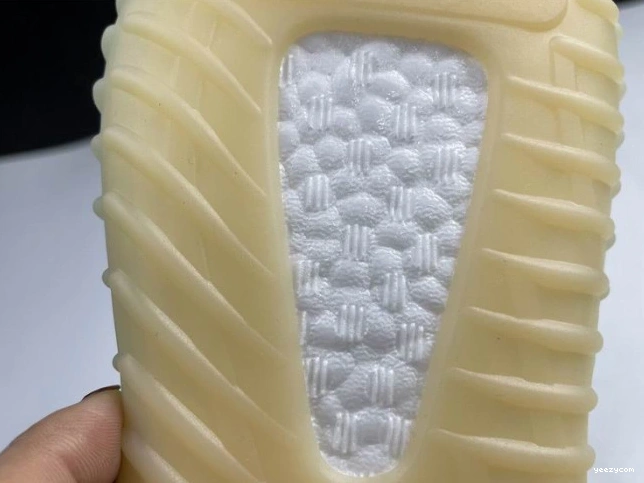 GY3438 ADIDAS YEEZY V2 350 BOOST 0730